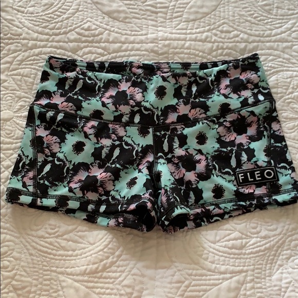 Fleo Pants - Fleo Shorts